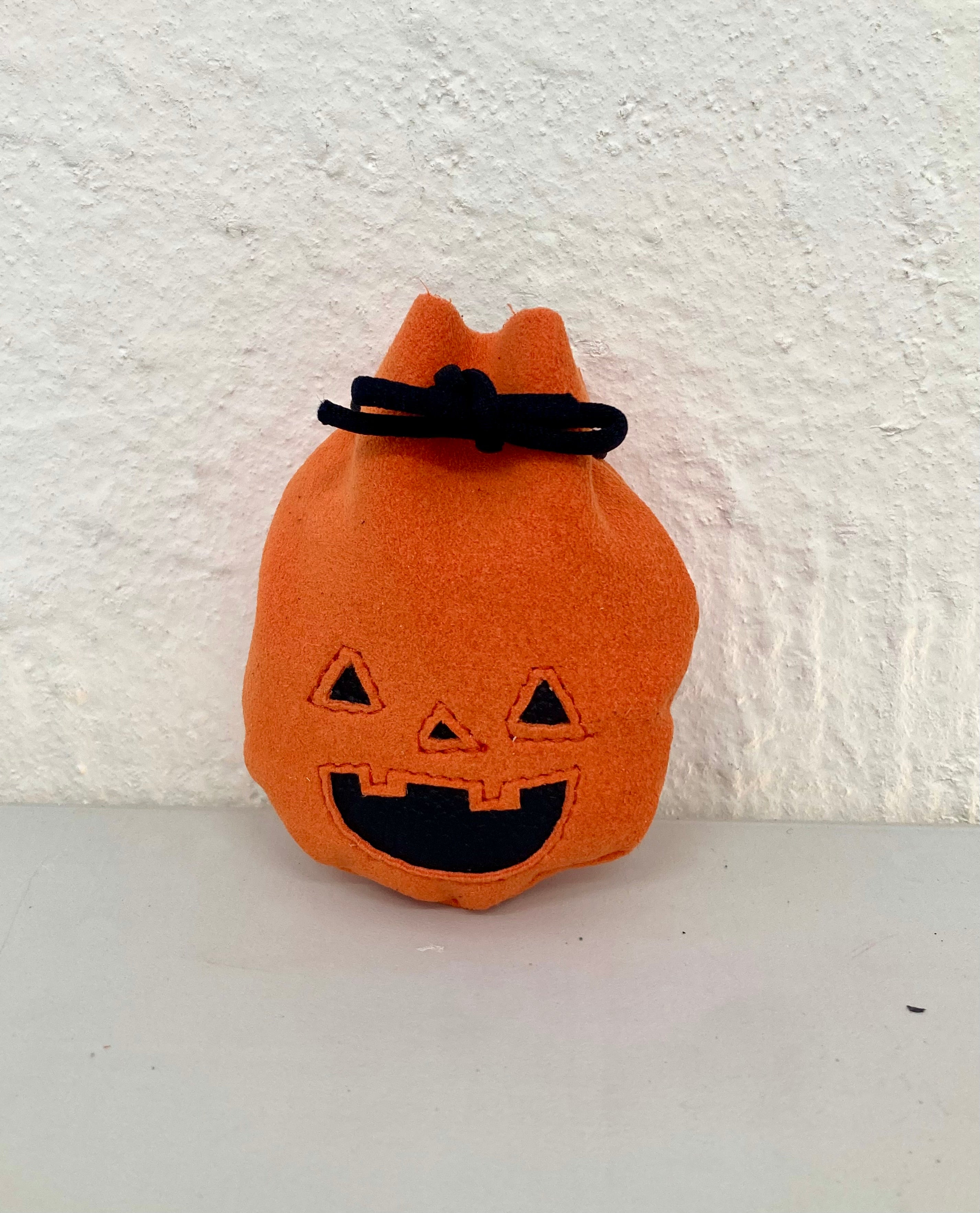 limited edition HALLOWEEN pouch