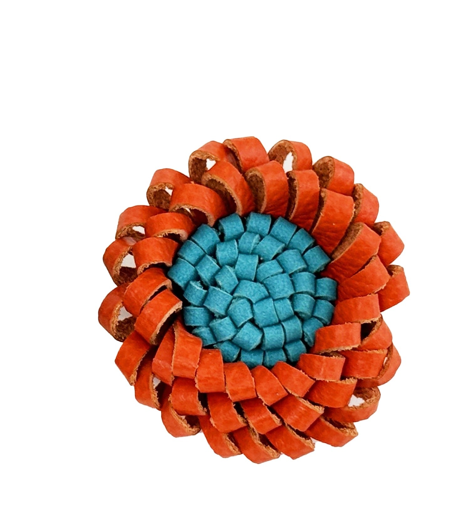 LEATHER FLOWER ブローチ