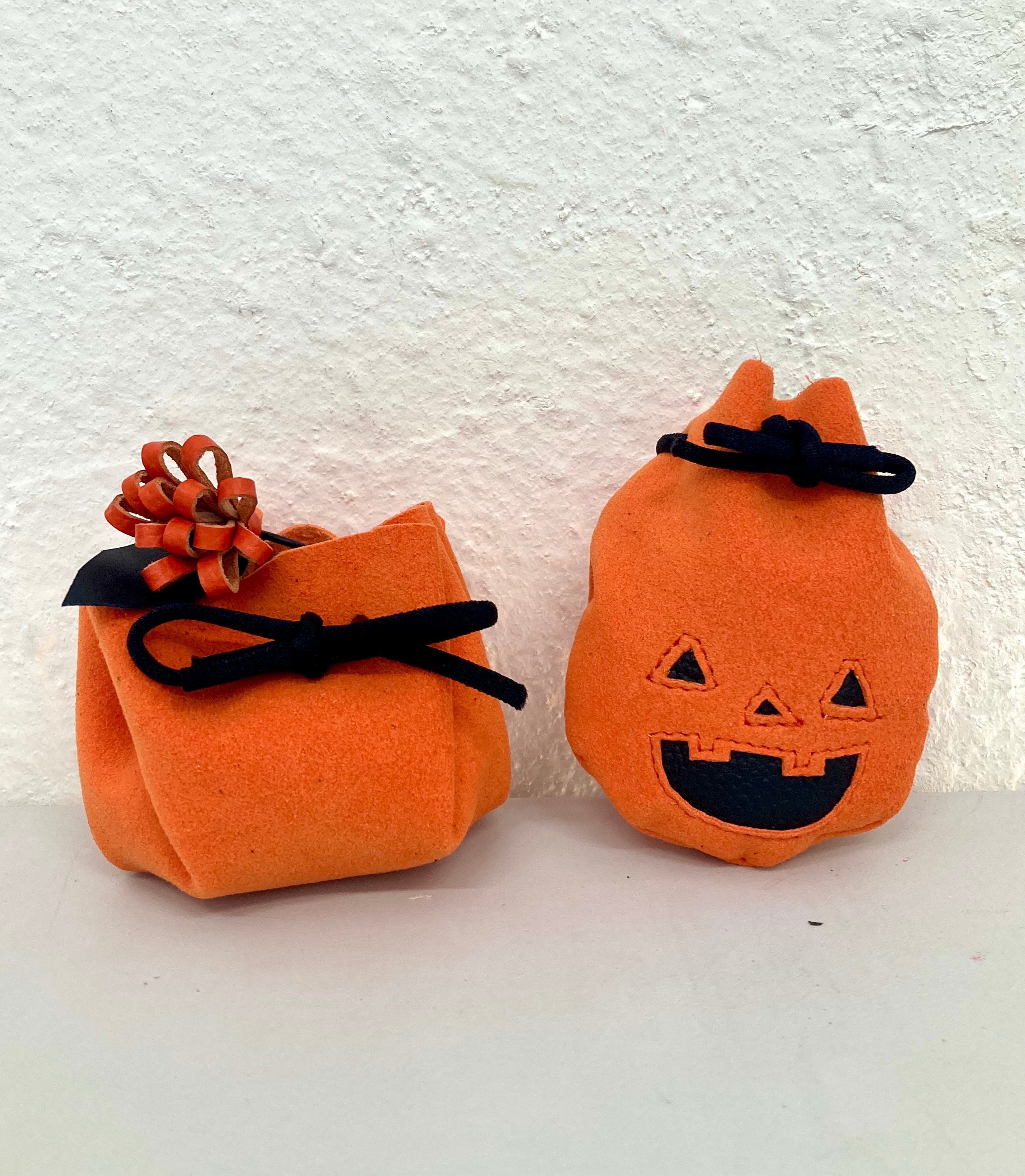 limited edition HALLOWEEN pouch